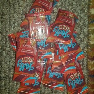 10 mini Holly Jolly. Chunks